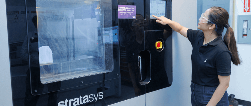 Stratasys Fortus 900mc - Fused deposition modeling (FDM) Industrial 3D printer