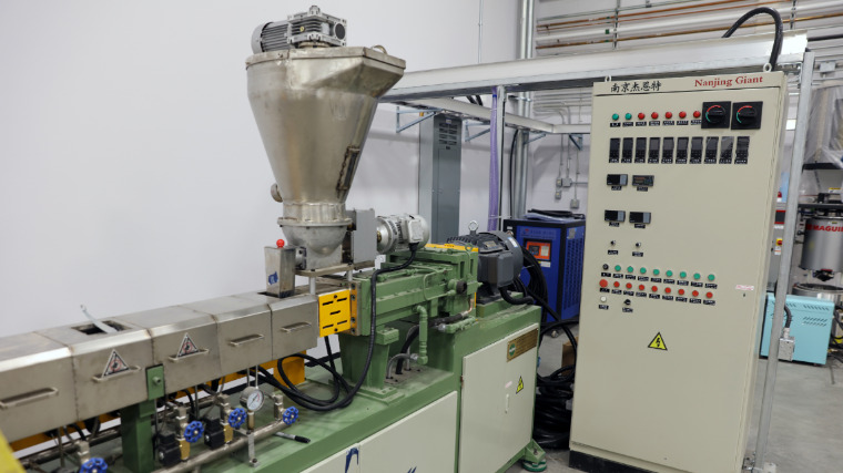 Image credit: Saskatchewan Polytechnic. Extruder, used on the Titan project.