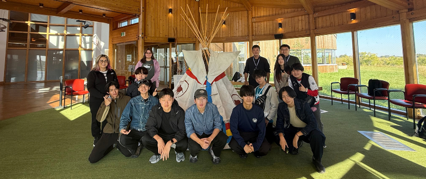 students in front of tipi at Wanuskewin Heritage Park